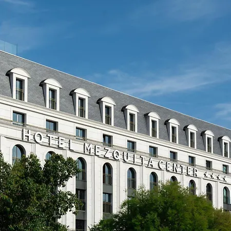 Mezquita Center Hotel