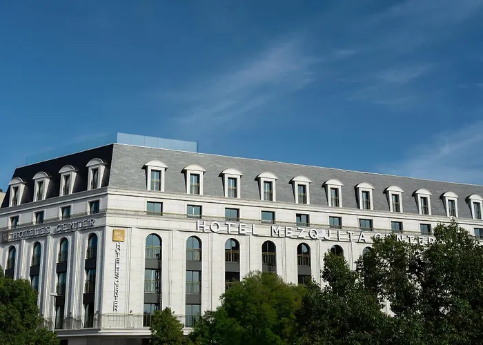 Mezquita Center Hotel