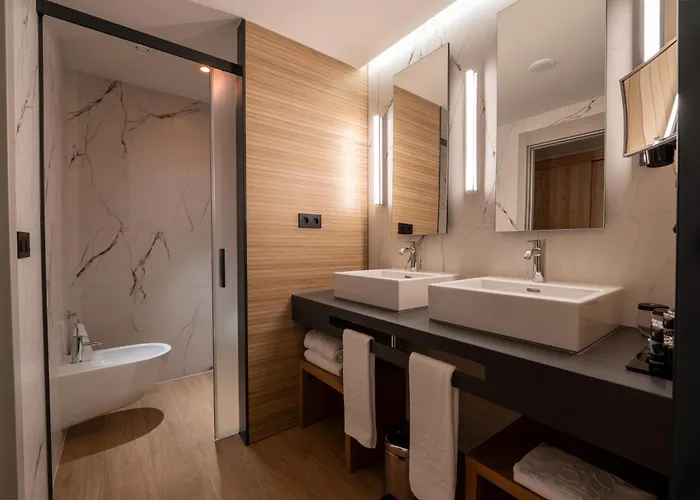 فندق Mezquita Center 4*